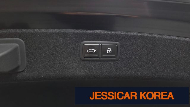 2026 Genesis G80 (RG3) - Thumbnail 17