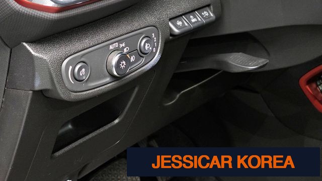 2021 Chevrolet Trailblazer - Thumbnail 11