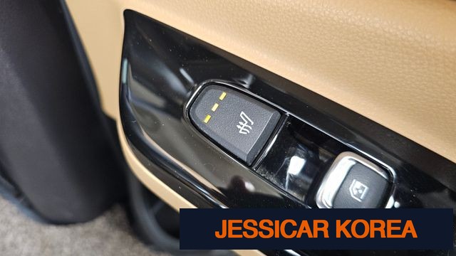 2022 Kia Carnival 4th Gen - Thumbnail 7