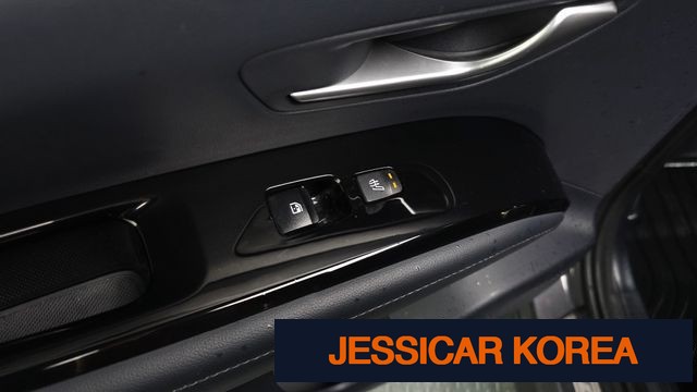 2021 Hyundai Tucson (NX4) - Thumbnail 15