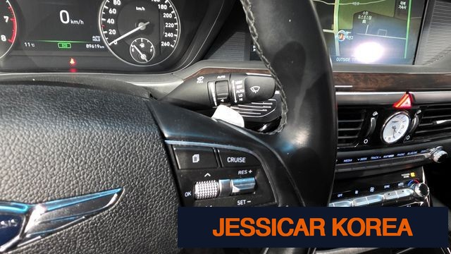 2018 Genesis EQ900 - Thumbnail 10