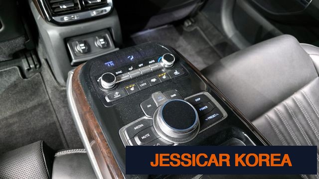 2018 Genesis EQ900 - Thumbnail 13