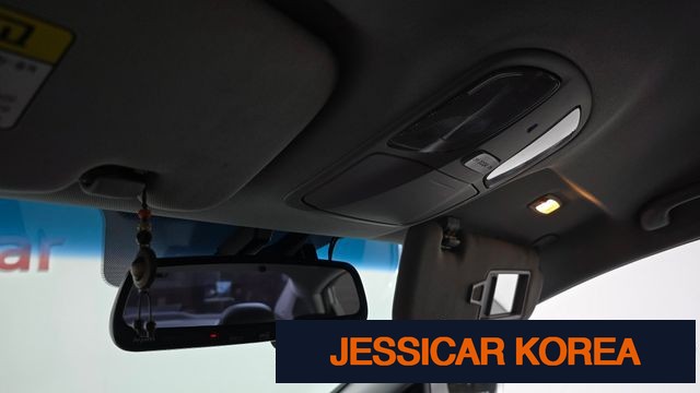 2010 Hyundai YF Sonata - Thumbnail 15