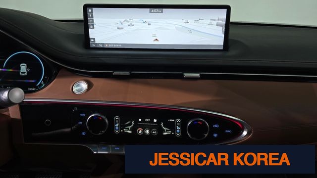 2022 Genesis GV70 - Thumbnail 10