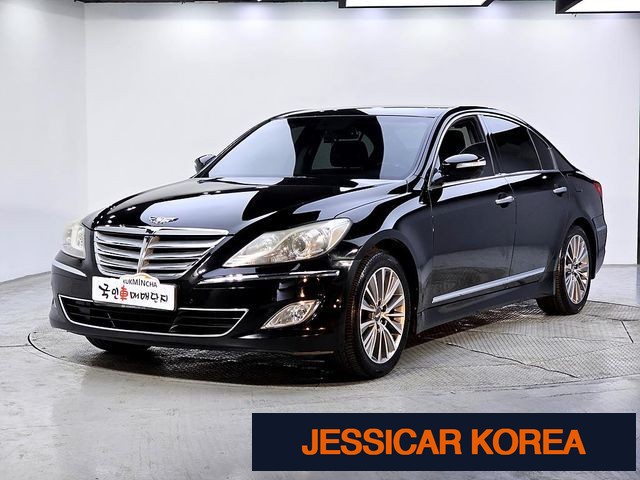 2013 Hyundai Genesis - Thumbnail 9