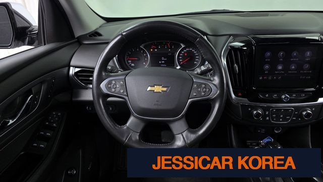 2020 Chevrolet Traverse - Thumbnail 20