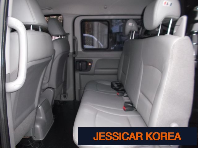 2017 Hyundai Grand Starex - Thumbnail 13