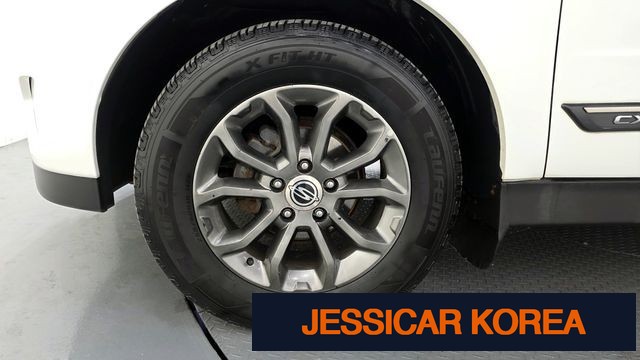 2016 KG Mobility Korando Sports - Thumbnail 15