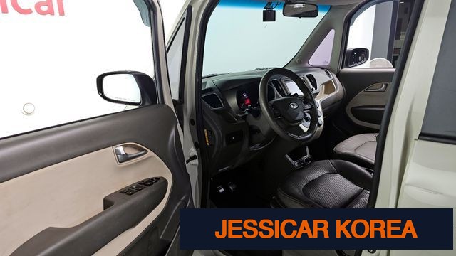 2013 Kia Ray - Thumbnail 3