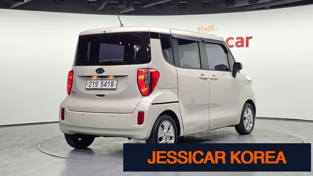 2013 Kia Ray - Thumbnail 11