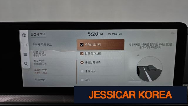 2022 Genesis GV60 - Thumbnail 11