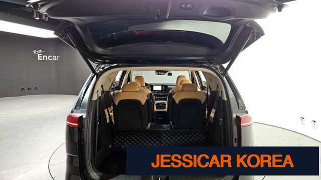 2022 Kia Carnival 4th Gen - Thumbnail 17