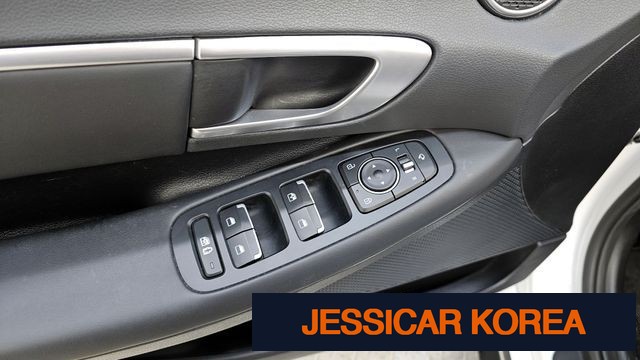 2022 Hyundai Sonata (DN8) - Thumbnail 8