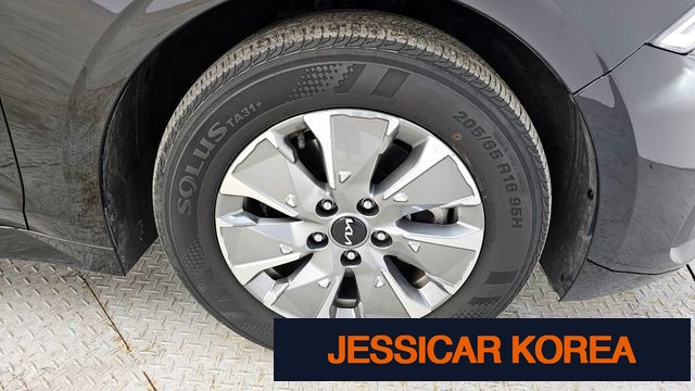 2023 Kia K5 Hybrid 3rd Generation - Thumbnail 8