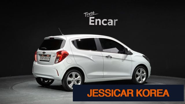 2017 Chevrolet The Next Spark - Thumbnail 11