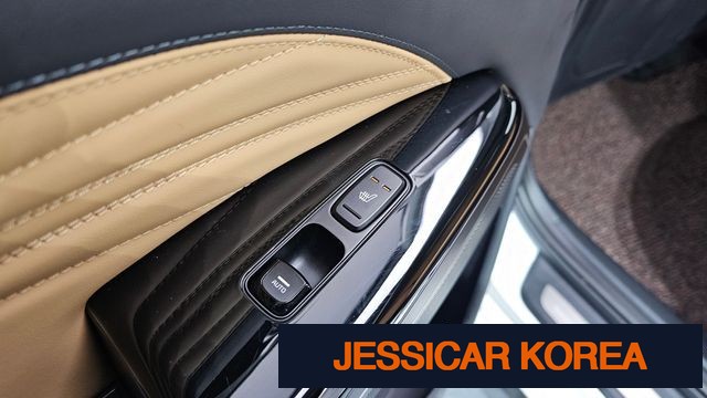2020 Kia K7 Premier - Thumbnail 2