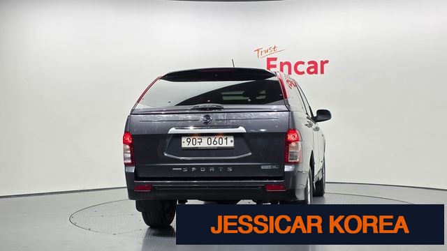 2017 KG Mobility The New Korando Sports - Thumbnail 4