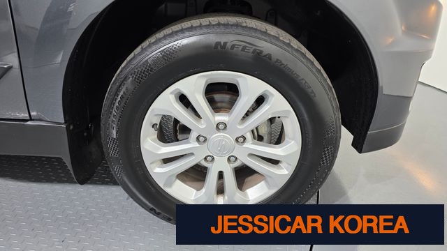 2017 KG Mobility The New Korando Sports - Thumbnail 8