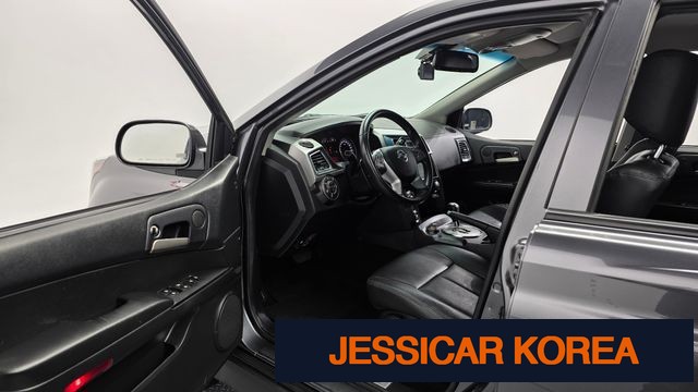 2017 KG Mobility The New Korando Sports - Thumbnail 9
