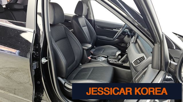 2023 Kia Seltos - Thumbnail 4