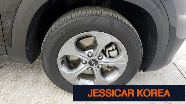 2023 Kia Seltos - Thumbnail 7