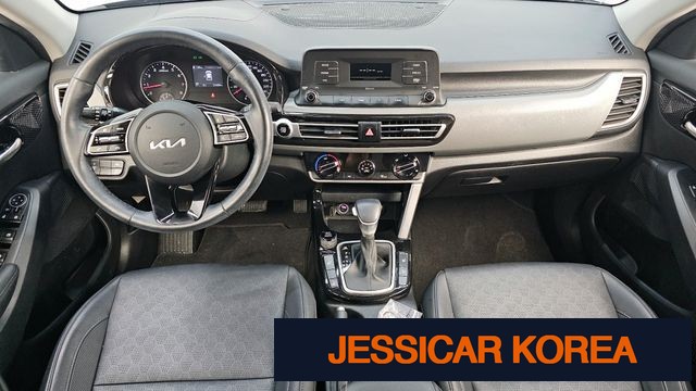 2023 Kia Seltos - Thumbnail 9