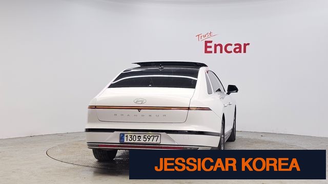 2023 Hyundai Grandeur Hybrid (GN7) - Thumbnail 14