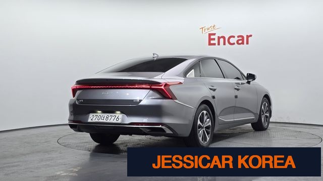 2022 Kia K8 Hybrid - Thumbnail 12