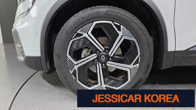 2025 Renault Korea The New QM6 - Thumbnail 17