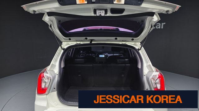 2016 KG Mobility Tivoli - Thumbnail 7
