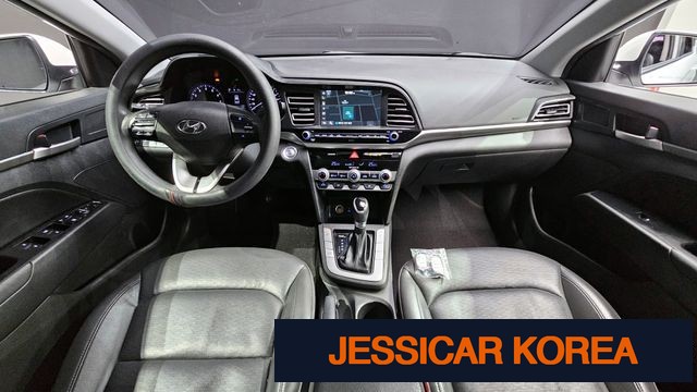 2020 Hyundai The New Avante AD - Thumbnail 13