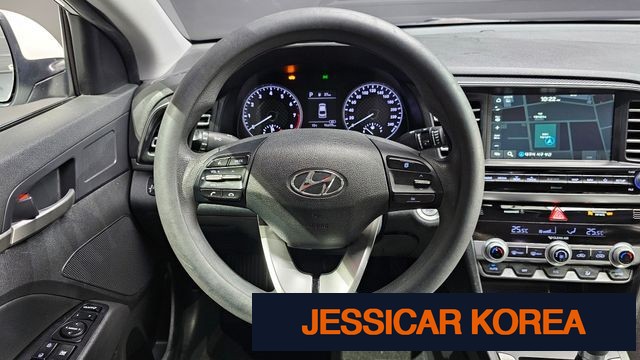 2020 Hyundai The New Avante AD - Thumbnail 16