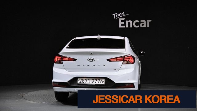 2020 Hyundai The New Avante AD - Thumbnail 19