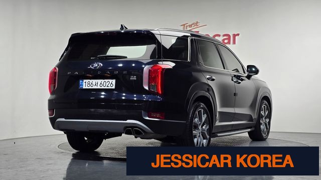 2022 Hyundai Palisade - Thumbnail 4