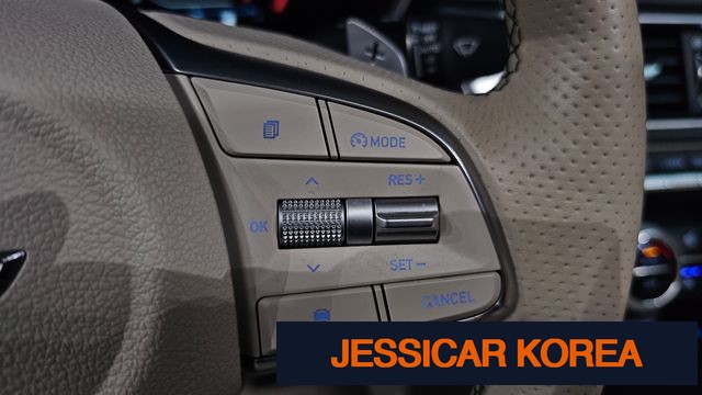 2019 Genesis G70 - Thumbnail 13