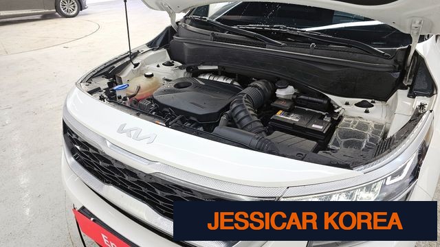 2023 Kia Seltos - Thumbnail 19