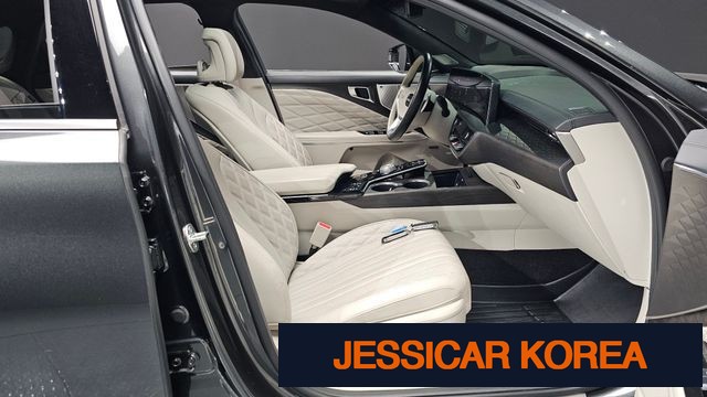 2023 Kia K8 - Thumbnail 3