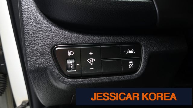 2022 Kia Seltos - Thumbnail 13