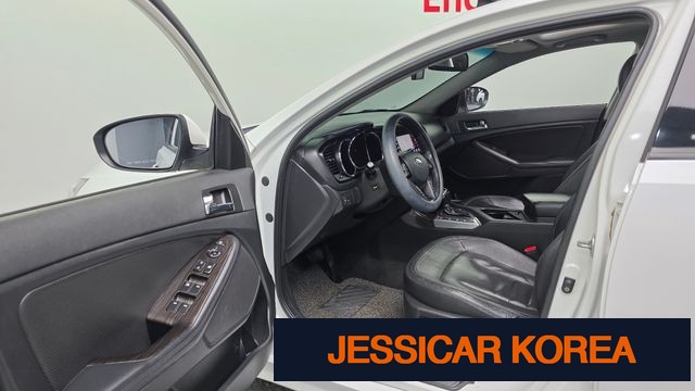 2012 Kia K5 - Thumbnail 15