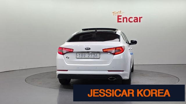 2012 Kia K5 - Thumbnail 17