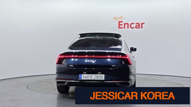2022 Kia K8 Hybrid - Thumbnail 2