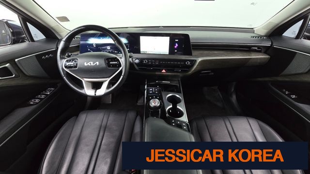 2022 Kia K8 Hybrid - Thumbnail 3
