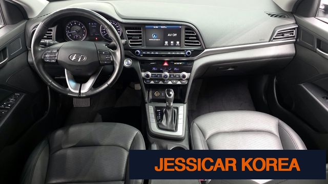 2020 Hyundai The New Avante AD - Thumbnail 11