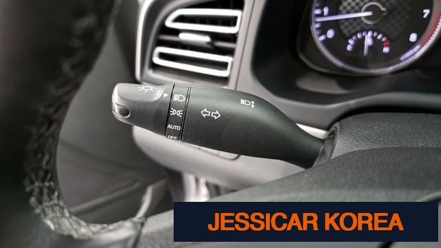 2020 Hyundai The New Avante AD - Thumbnail 16