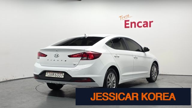 2020 Hyundai The New Avante AD - Thumbnail 18