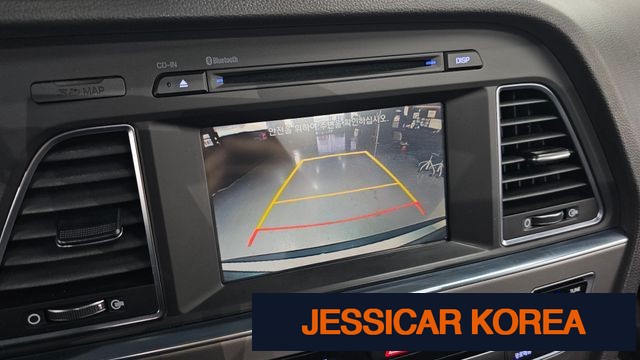 2016 Hyundai LF Sonata - Thumbnail 10