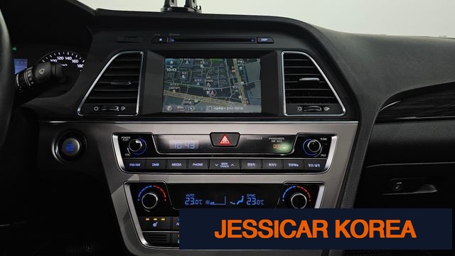 2016 Hyundai LF Sonata - Thumbnail 15