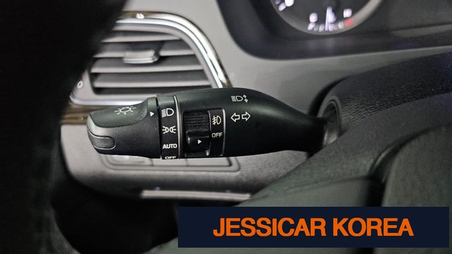 2016 Hyundai LF Sonata - Thumbnail 19