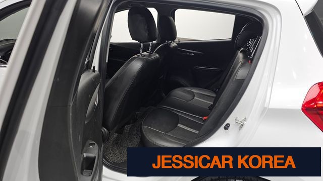 2021 Chevrolet The New Spark - Thumbnail 5