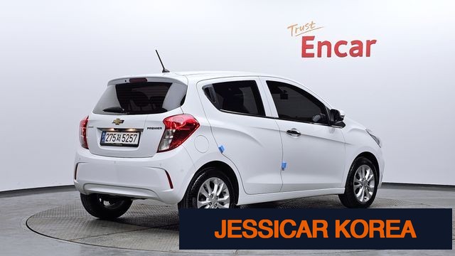 2021 Chevrolet The New Spark - Thumbnail 10